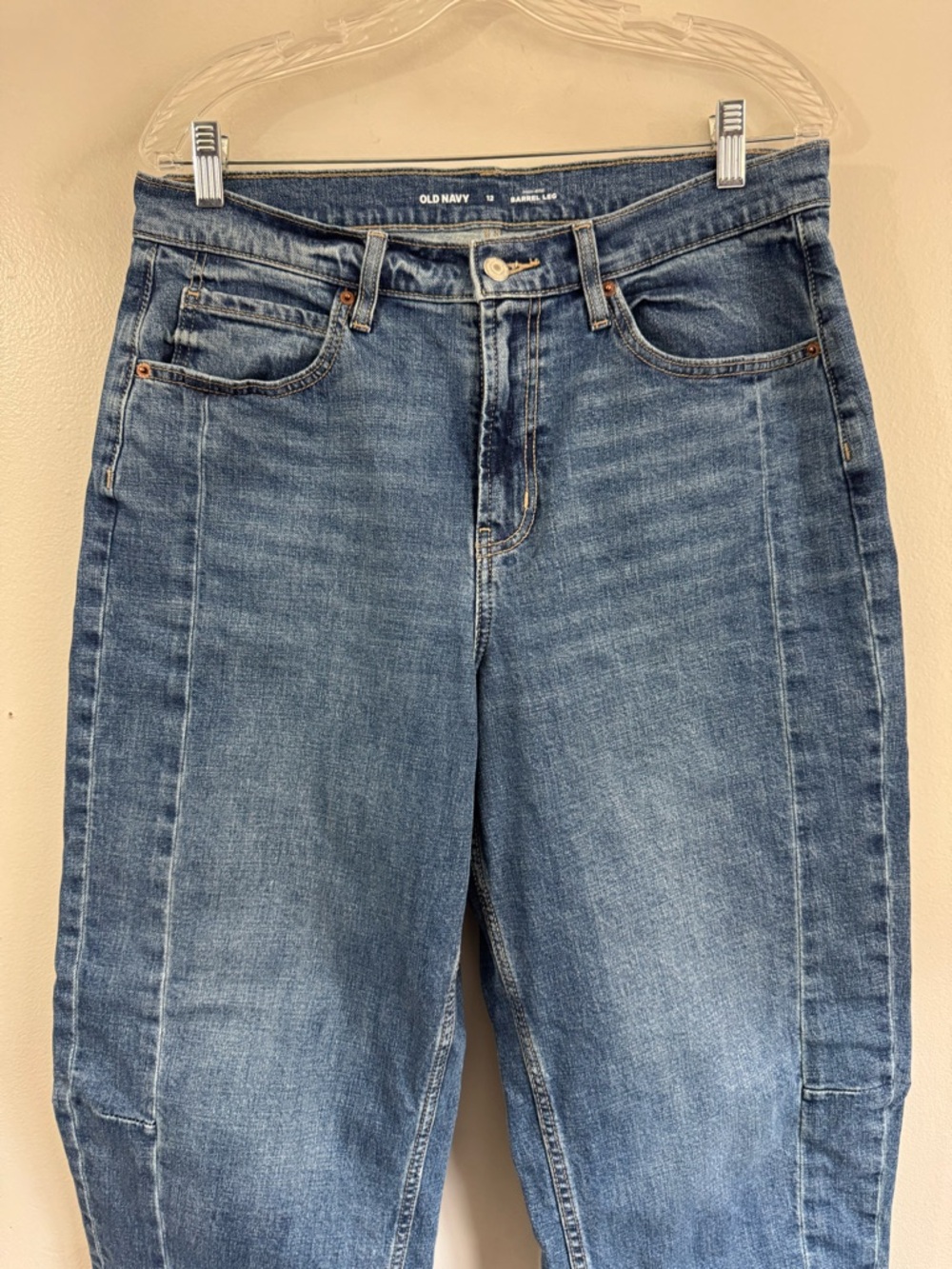 Old Navy High Rise Barrel Leg Jeans Womens Size 12 Med Wash Stretch - Picture 4 of 13